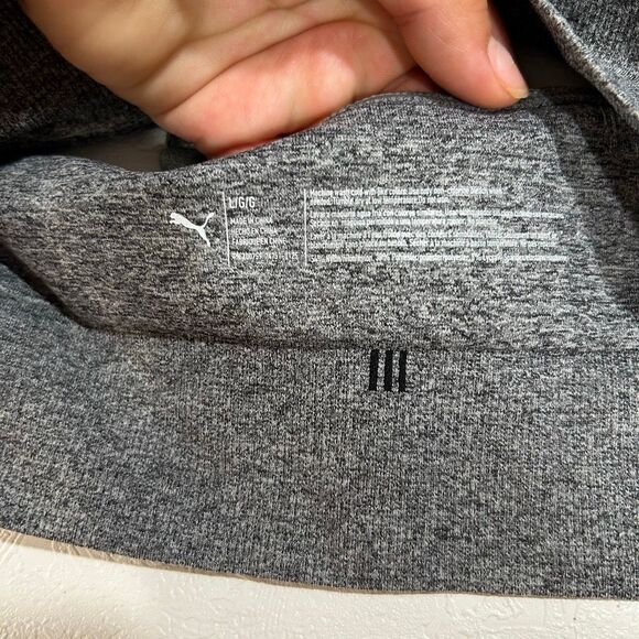 PUMA Gray Seamless Sports Bra Women’s Large Stretchy Comfort Fit - Picture 3 of 5